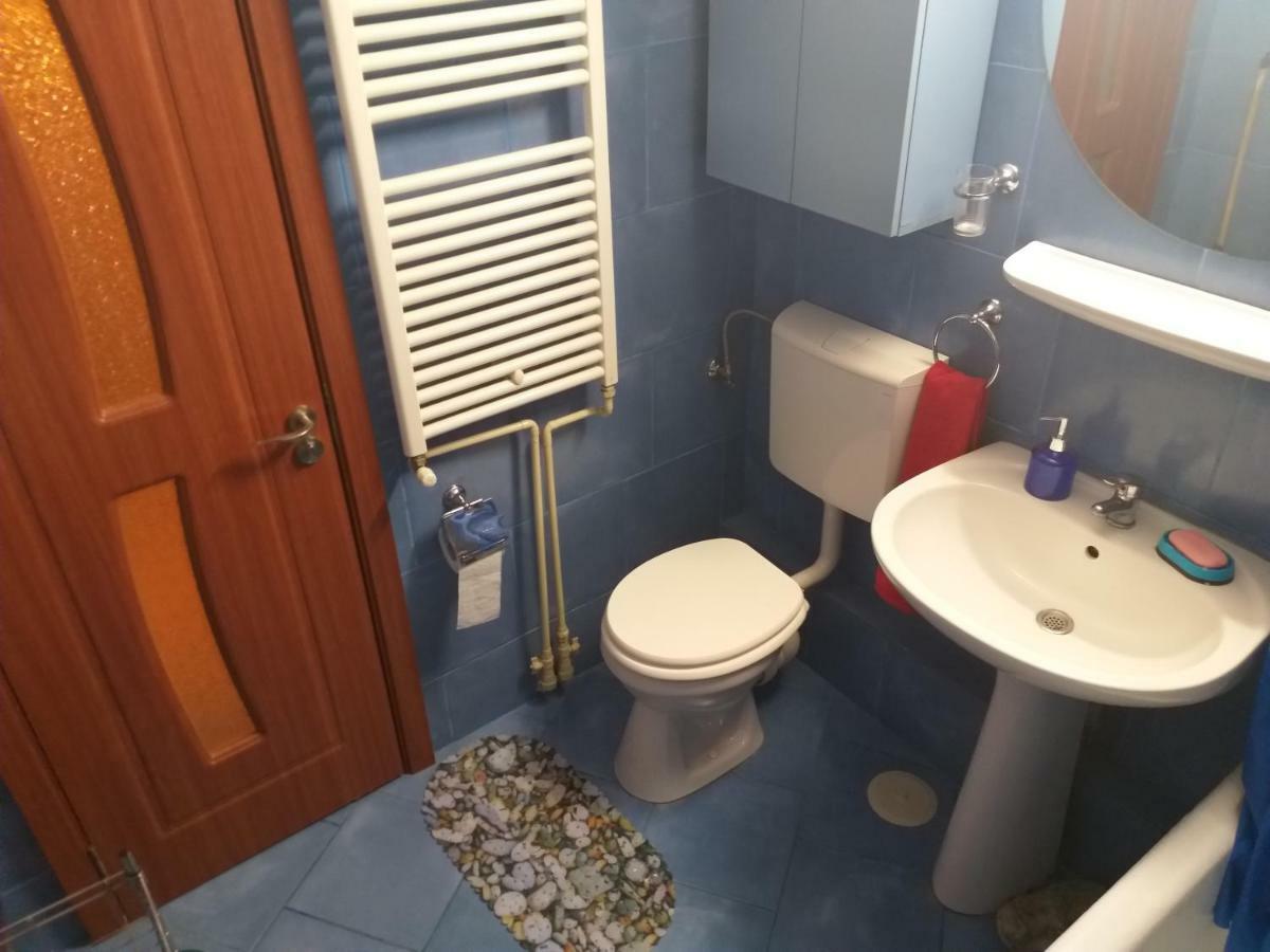 Apartament Sonia บูคาเรสต์ ภายนอก รูปภาพ