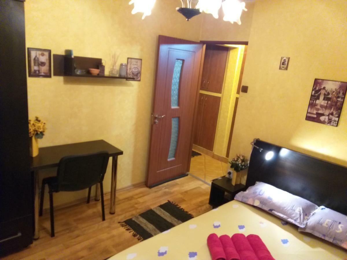 Apartament Sonia บูคาเรสต์ ภายนอก รูปภาพ